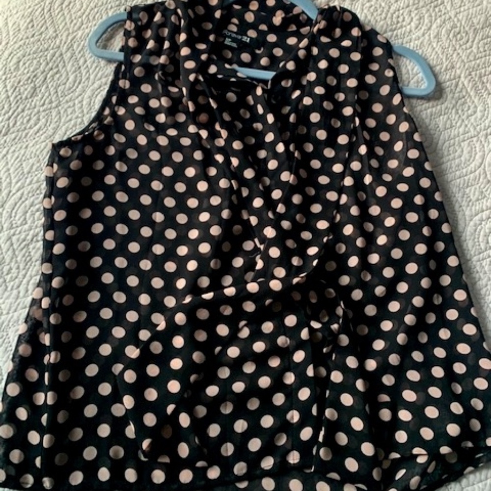 Sleeveless top